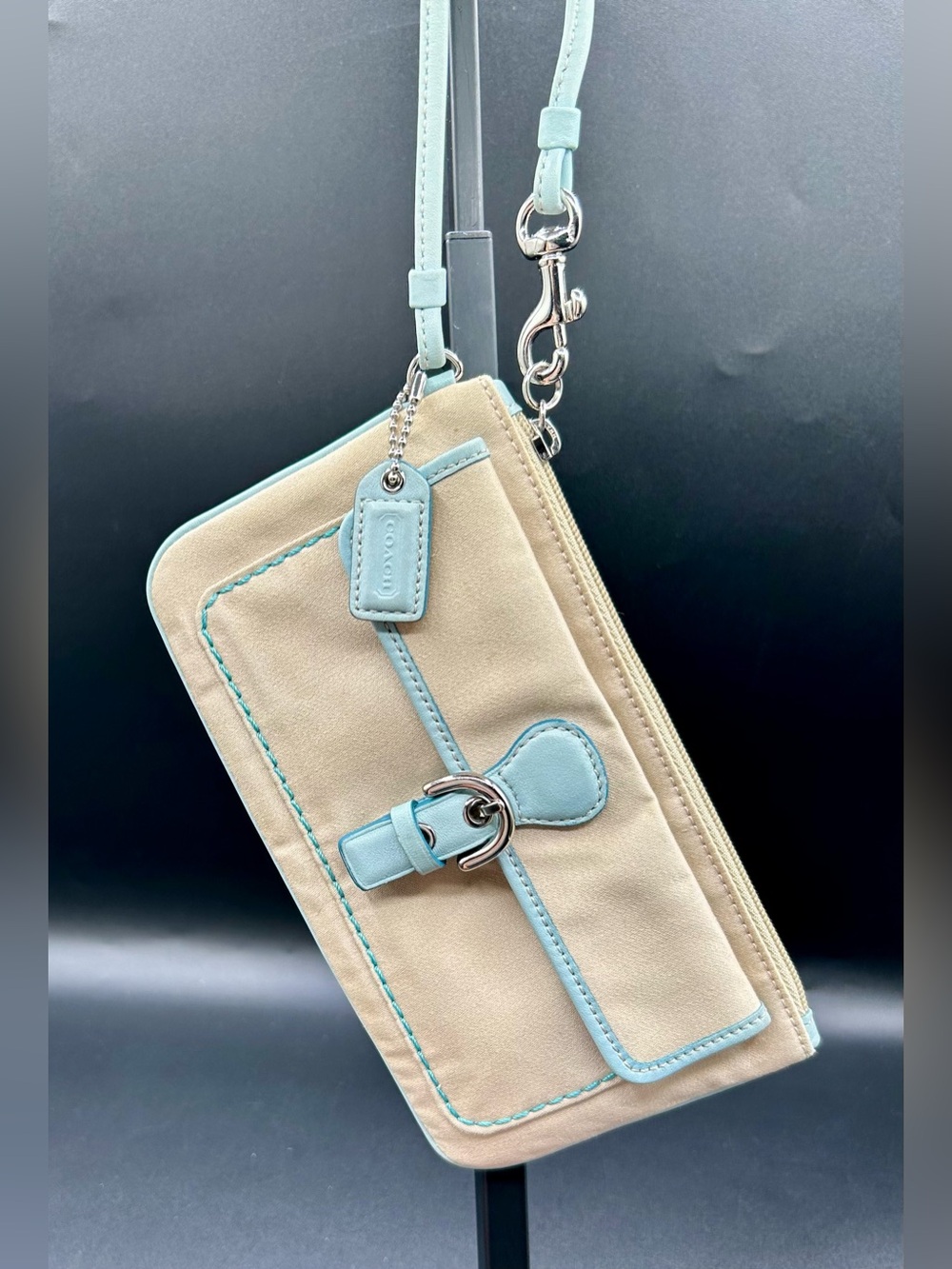 VINTAGE COACH Hamptons Canvas and Leather Wristlet - Beige and Light Blue.